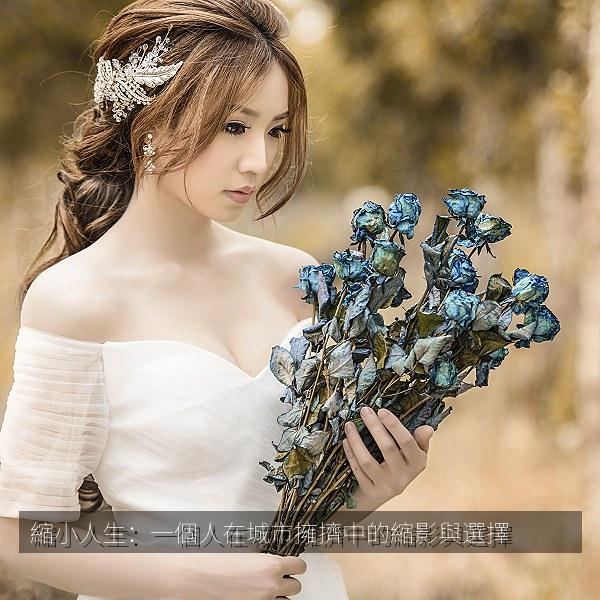 縮小人生：一個人在城市擁擠中的縮影與選擇 海报