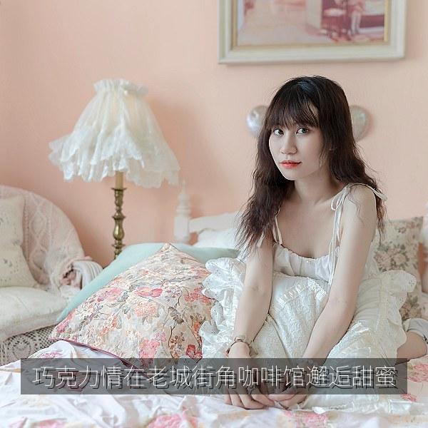 巧克力情在老城街角咖啡馆邂逅甜蜜
